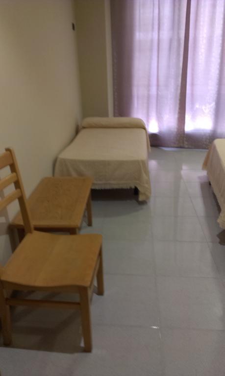 Hostal Bisbal Only Adults No Ac Valência Quarto foto