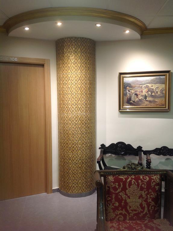 Hostal Bisbal Only Adults No Ac Valência Exterior foto